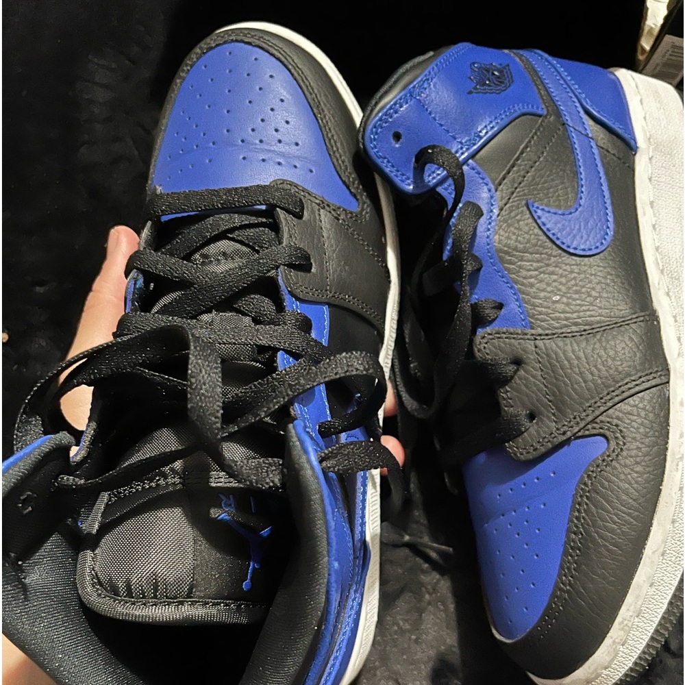 Jordan mids